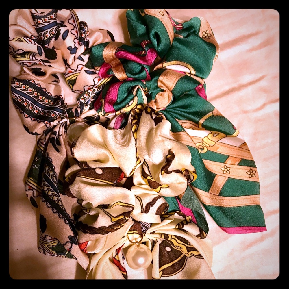 Hair Scrunchy Set